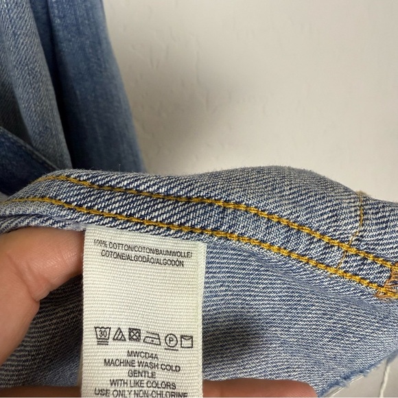 Free People Moonchild Embroidered Distressed Shirt Jean Jacket - Picture 7 of 9